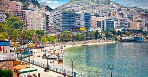 13002176375445898630?url=https%3A%2F%2Fshqiptarja.com%2Fuploads%2F539x308%2F1726551591 turizem.jpg%3.jpg