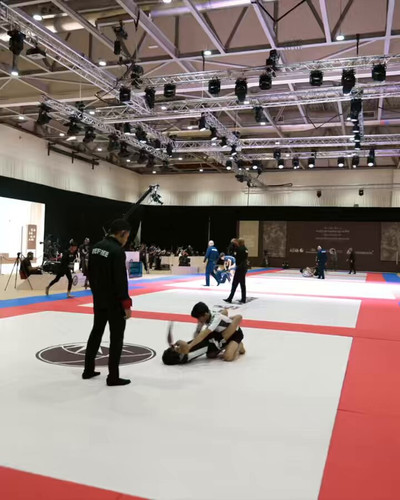 oQhmbKL QD5CyH93.jpg