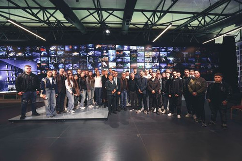 461852834 934570528702006 9154334127490650976 n.jpg?stp=dst jpg p526x395& nc cat=103&ccb=1 7& nc sid.jpg