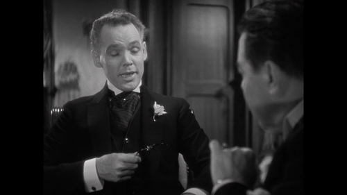 cap Werewolf.of.London.1935.720p.H264 AC3 DD2.0 00 18 39 02.png
