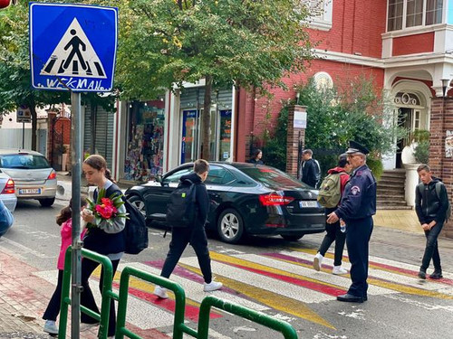 462624661 1081803109981522 2651329310061574719 n.jpg?stp=dst jpg s600x600 tt7& nc cat=104&cb=99be929.jpg