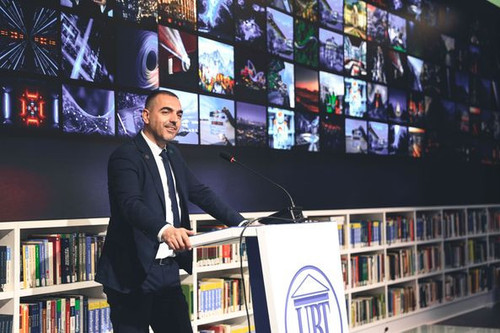 461770915 934570045368721 4701688788631860307 n.jpg?stp=dst jpg p526x395& nc cat=100&ccb=1 7& nc sid.jpg