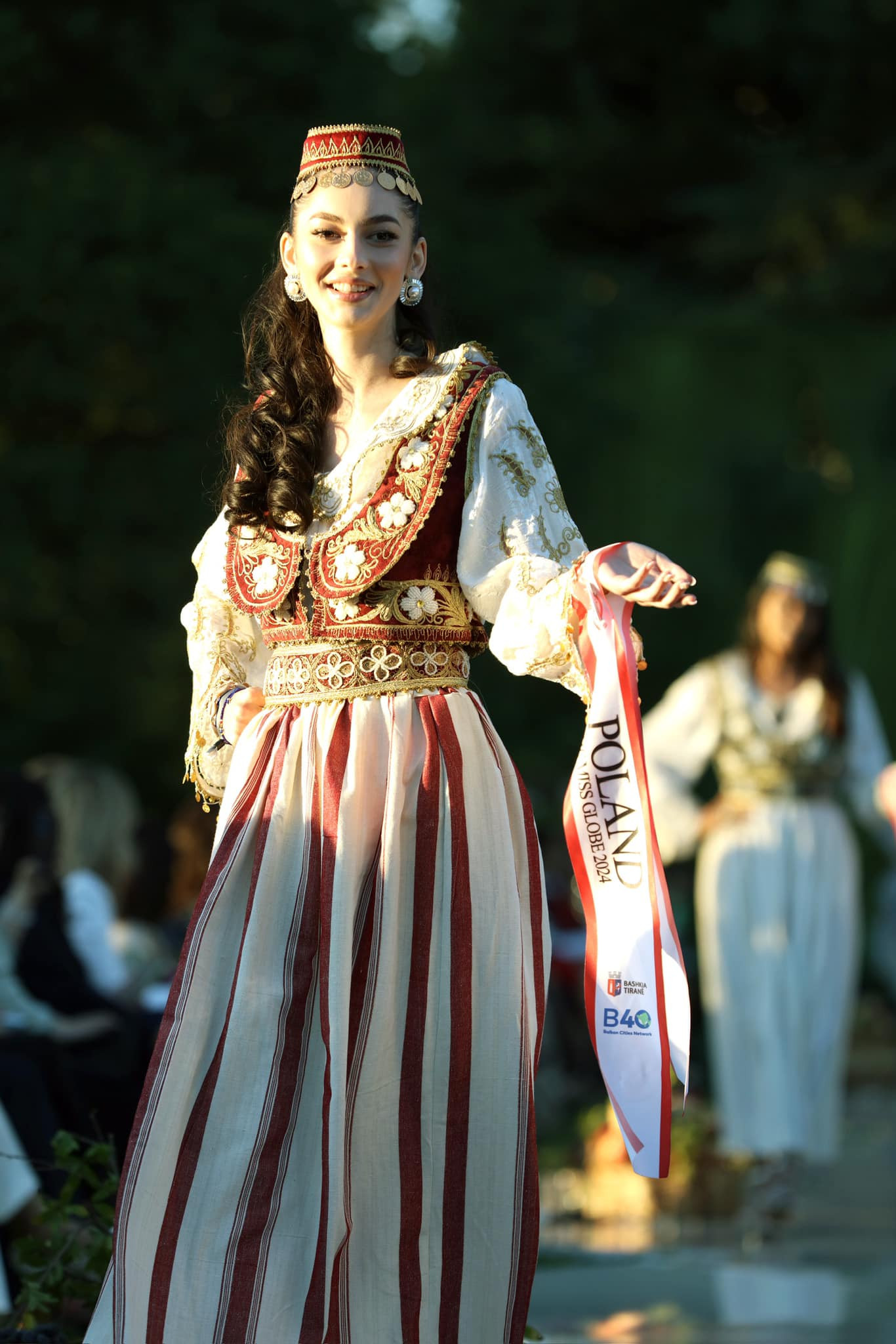 candidatas a the miss globe 2024. final: 15 oct. sede: albania. - Página 6 DyZ0ra2