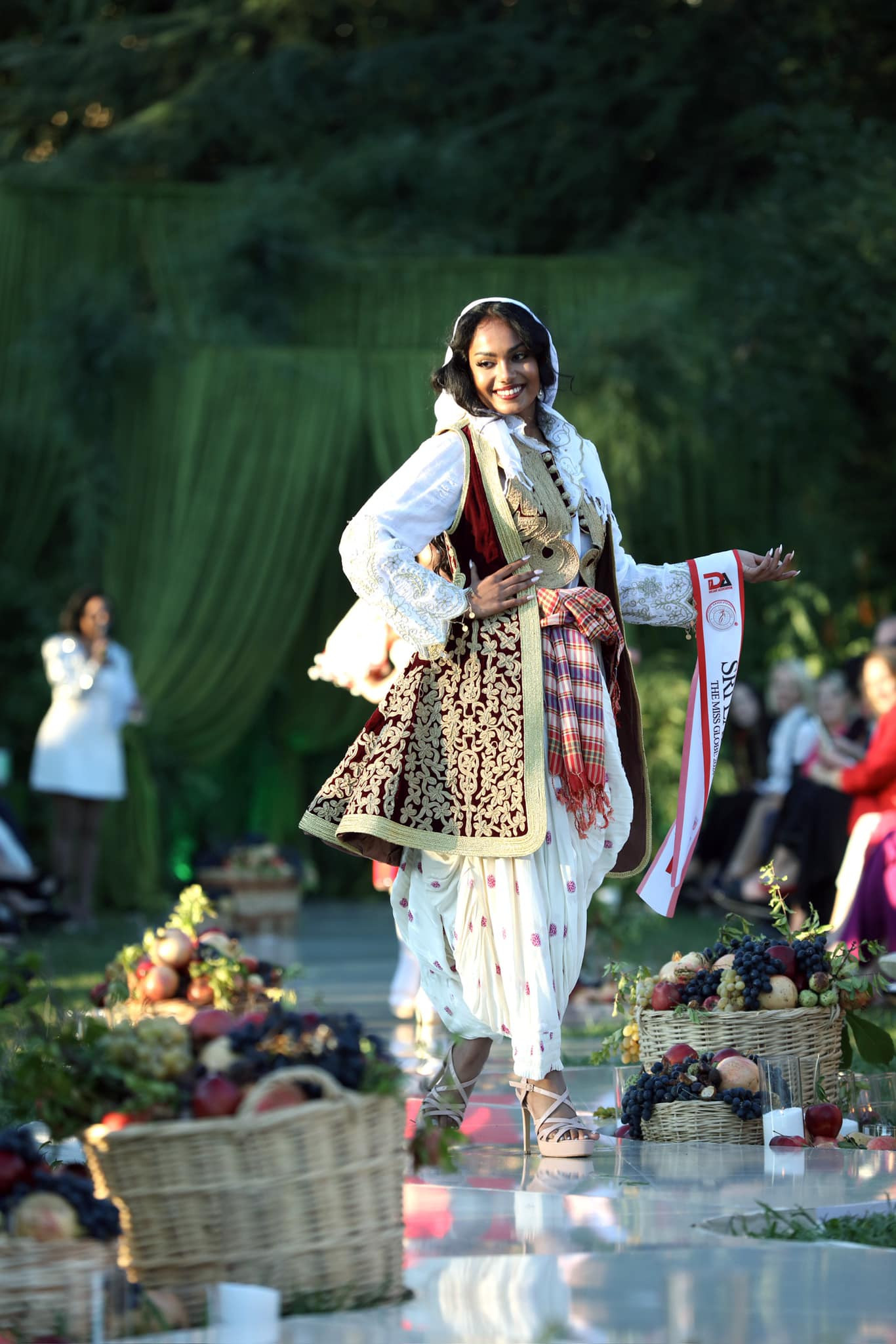 candidatas a the miss globe 2024. final: 15 oct. sede: albania. - Página 6 DyZ7QAg