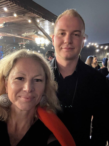 1728456036 998758580.jpg