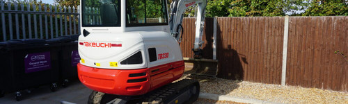 Expert Van Hire & Recovery | Commercial Vehicle Rental | Rentals Direct LTD.jpg