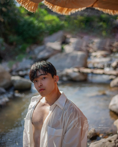 Photo by 谢梓秋 on September 09, 2024. Có thể là hình ảnh về 1 người..jpg