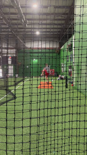 f4 EQWRrXj2 8MHk.jpg