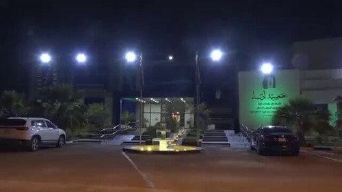 LqeXFFmiI 49TZNb.jpg