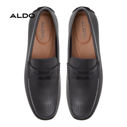 discourse in black 001 001 008 alt5 sq wt 600x600.jpg