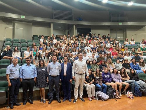 GY EJ8WbAAI72hs?format=jpg.jpg