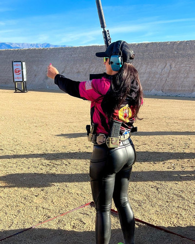 leginassrt 300Shooting~@nicolekolba