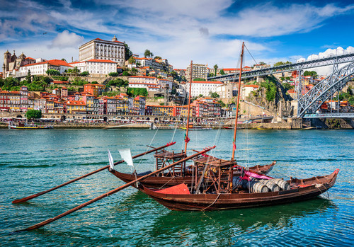 REMOVALS TO PORTUGAL.jpg