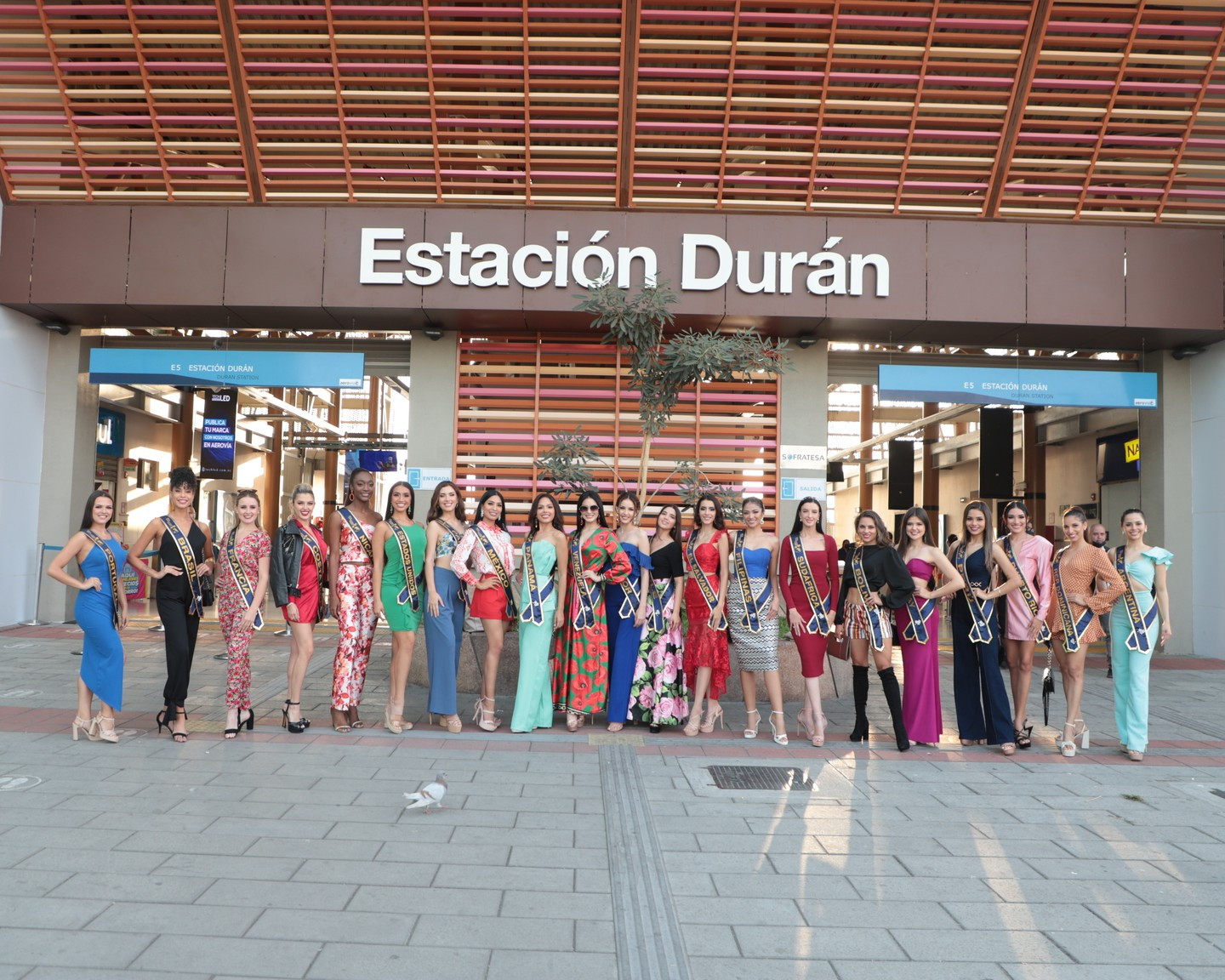 candidatas a miss continentes unidos 2022. final: 6 agosto. - Página 7 EgQQ49