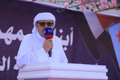 G8iNpTAXUAEcL v.jpg