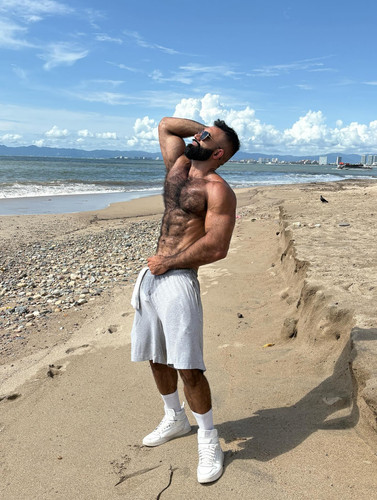 persianwolf2.0 1760553954 3744120395785176511 76527469647.jpg