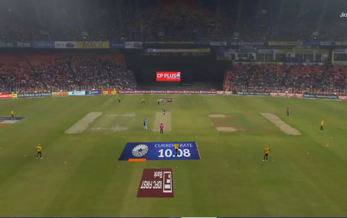 se5jfTc4lFKV 7SX.jpg