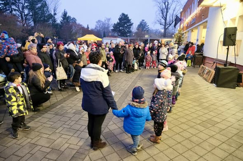 599961430 1328521859080017 7286994010196688495 n.jpg?stp=cp6 dst jpg s590x590 tt6& nc cat=104&ccb=1 .jpg