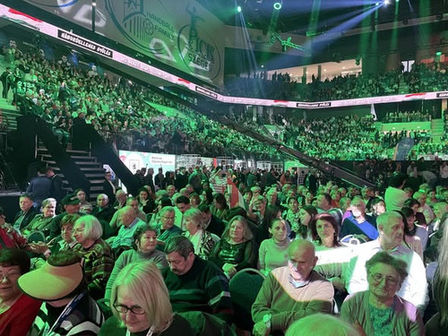 599938236 1193770792944748 8512909522745259811 n.jpg?stp=cp6 dst jpg s590x590 tt6& nc cat=100&ccb=1 .jpg