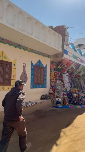 sjp6t C2NL7ubEoa.jpg