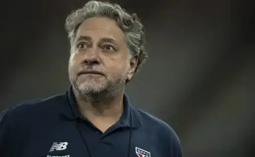 Rodriguinho, em meio a impasse no Botafogo, vê renovação parada após acordo com São Paulo