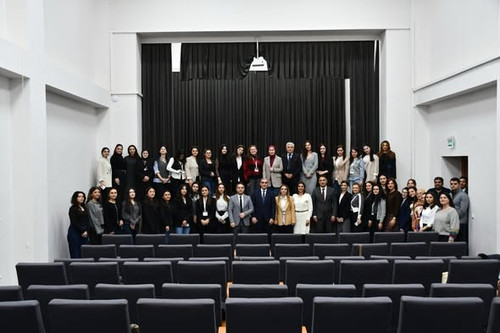 601275979 17927482662174578 874560425744861215 n.jpg?stp=dst jpg s590x590 tt6& nc cat=107&ccb=1 7& n.jpg