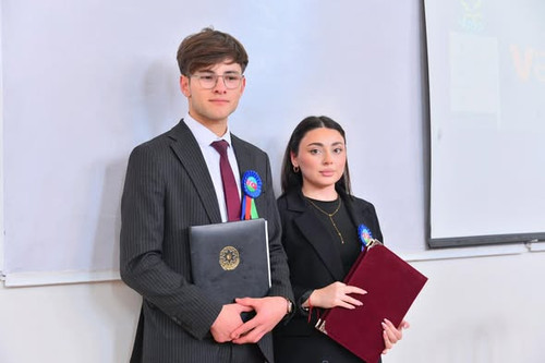 601825334 1435986451540997 7212451940947306112 n.jpg?stp=dst jpg s590x590 tt6& nc cat=111&ccb=1 7& n.jpg