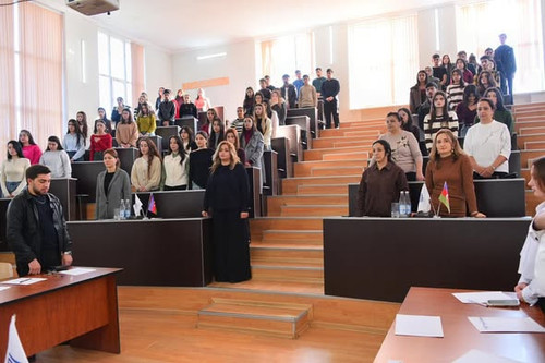 602896332 1435986461540996 2890691787656758517 n.jpg?stp=dst jpg s590x590 tt6& nc cat=101&ccb=1 7& n.jpg