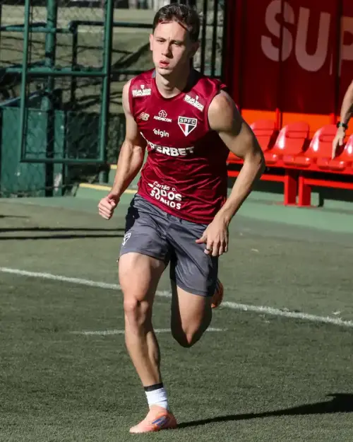 São Paulo confirma empréstimos de Jandrei e Patryck ao Juventude em negociação decisiva