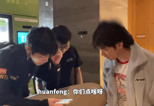 IMB 2HkaO0.gif