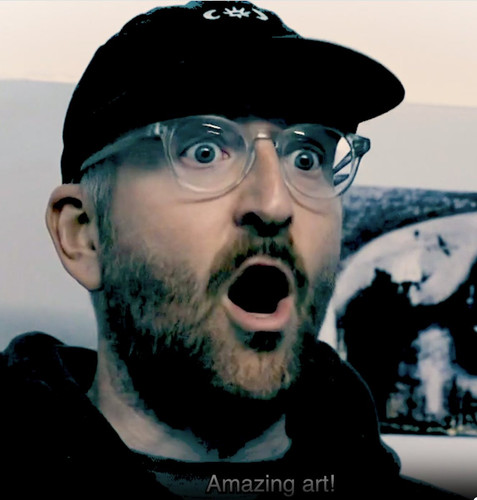 G8iizIeW8AAO RY.jpg