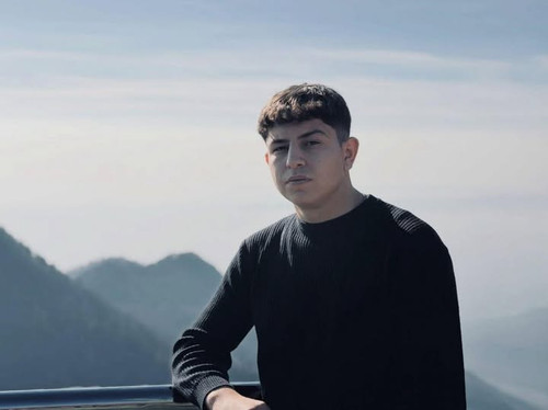 599945706 1183126047340063 1113452838280062237 n.jpg?stp=dst jpg s720x720 tt6& nc cat=110&ccb=1 7& n.jpg