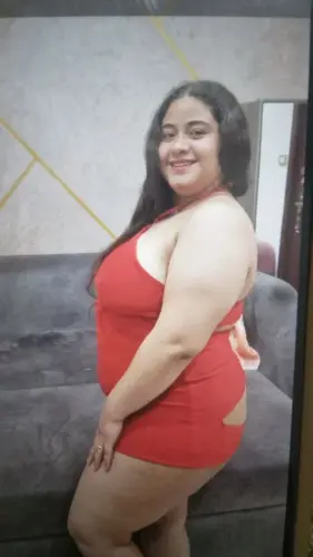 البوم كامل مصري ومراته اللبن لسه عرسان جداد العرص يصورها وهو نازل بوس و نيك في كسها في اكتر من وضعيه