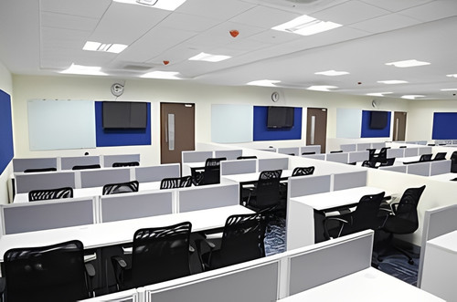 Office Space in South Noida.jpg