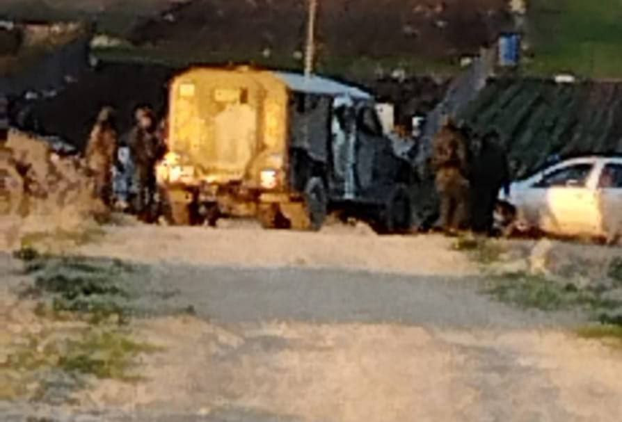 قوات الاحتلال تعتقل عدداً من الشبان بعد هجوم مستوطنين عليهم بمنطقة سهل بيت فوريك شرق نابلس....