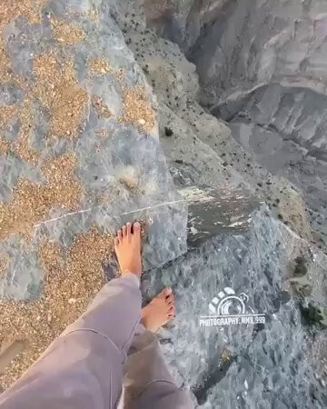 il9T 7qoO9OWljTo.jpg