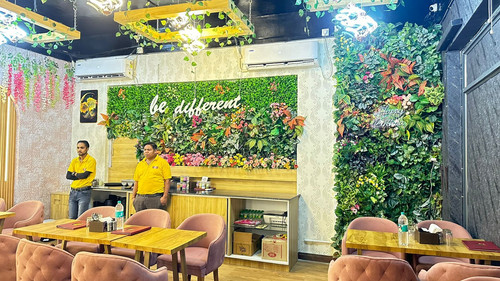 Best Pure Veg Restaurant Greater Noida Naan Fusion.jpg