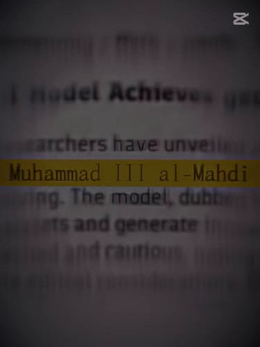 EqXaUdD5MVSvcMzu.jpg