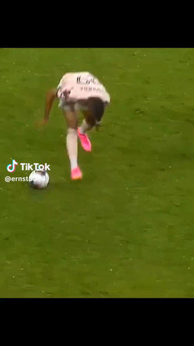 Ovd6TgD6Pe9jVRBa.jpg