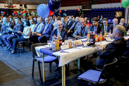 601968898 1432985618394732 1559851681314508458 n.jpg?stp=dst jpg s590x590 tt6& nc cat=106& nc cb=99b.jpg