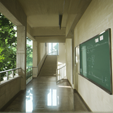 学校走廊