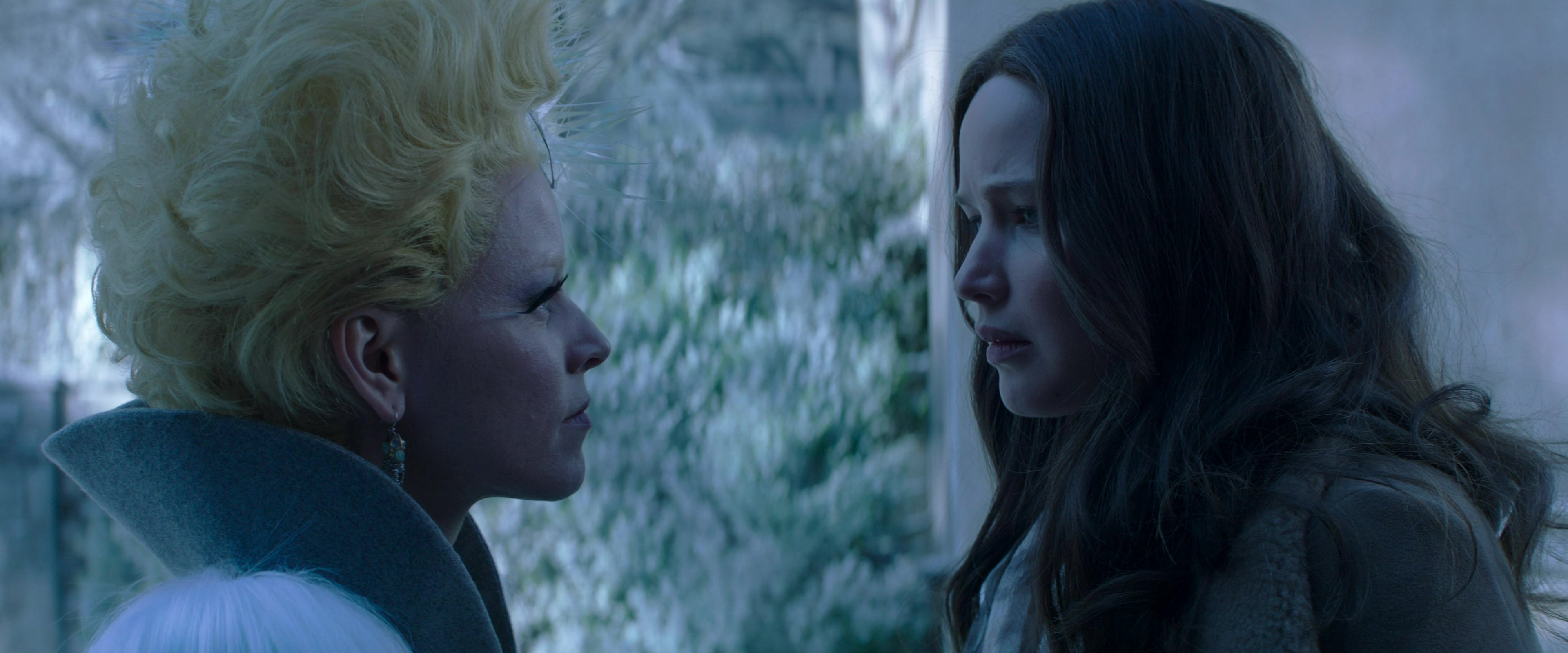 mockingjay2 4k movie screencaps.com 12125