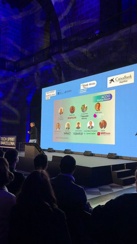 gg2y0100 hPIe1NV.jpg