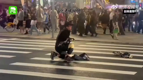 DhtTikZ7iY7t67Kl.jpg