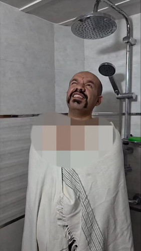 BYjEX4I3efrETXw1.jpg