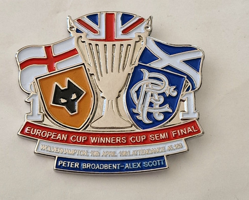 Wolverhampton Town badge.jpg