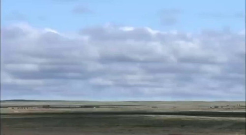 WMZ85Q7OE28m6swi.jpg