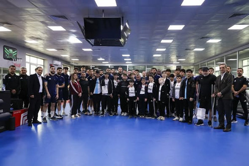 586688133 18543844672024649 7298007257924367549 n.jpg?stp=dst jpg s590x590 tt6& nc cat=111&ccb=1 7& .jpg