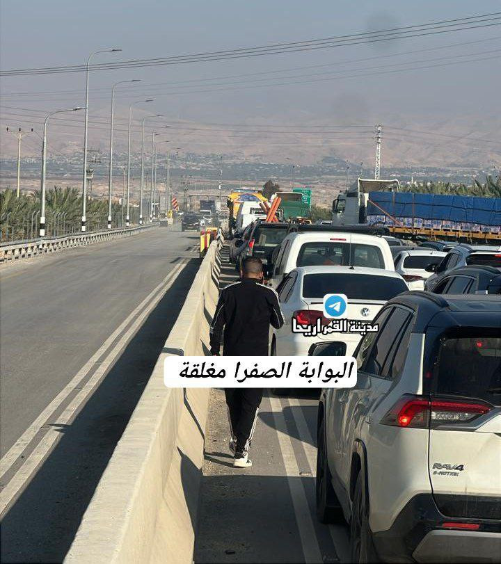 اريحا محاصرة منذ ساعات والاحتلال يواصل اغلاق الطرق المؤدية اليها...