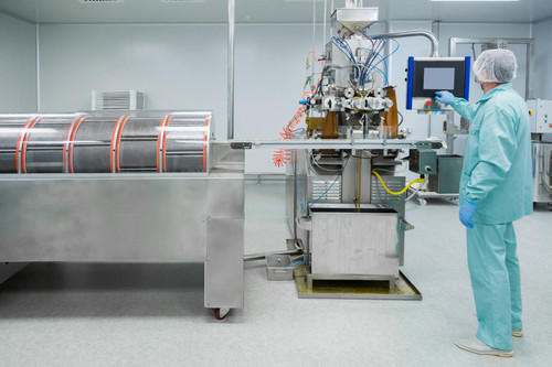 stretch film wrapping machine.jpg